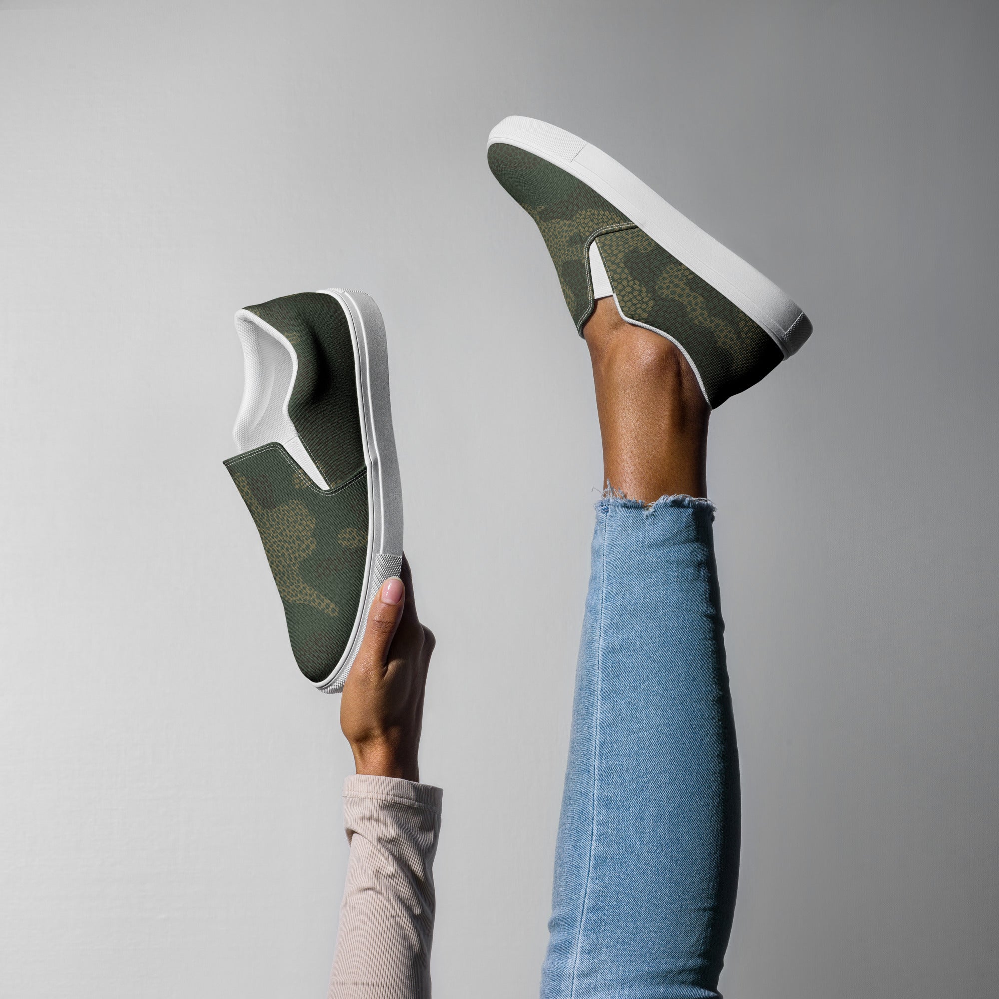 Avid London Camo Womens Canvas Shoes